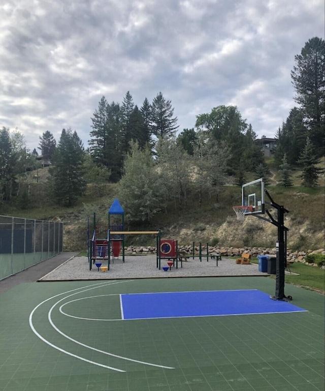Akiskinook At Windermere Lake - Private Beach Access - New Pool And Hot Tub Now Open! Invermere Zewnętrze zdjęcie
